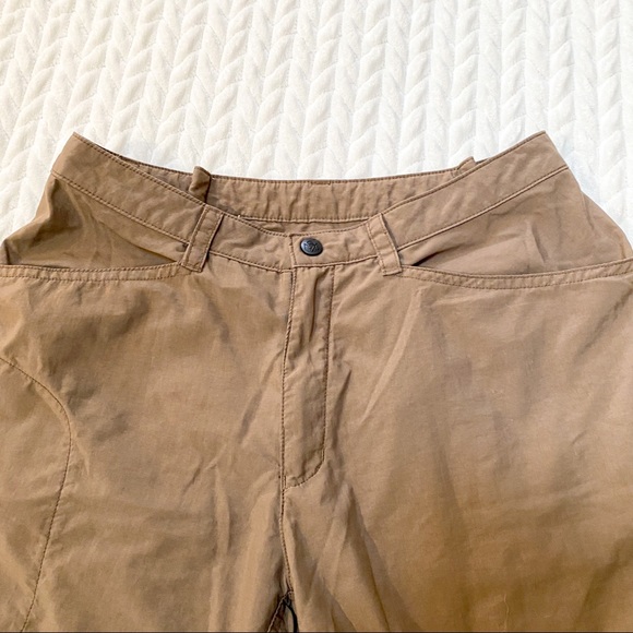 Mountain Hardwear Nylon Hiking Shorts - Picture 3 of 8